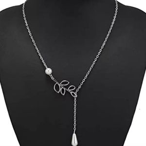 Silver Plated faux Pearl Necklace